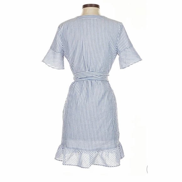 Vineyard Vines Nautical Striped Seersucker Mini Dress - Picture 4 of 9